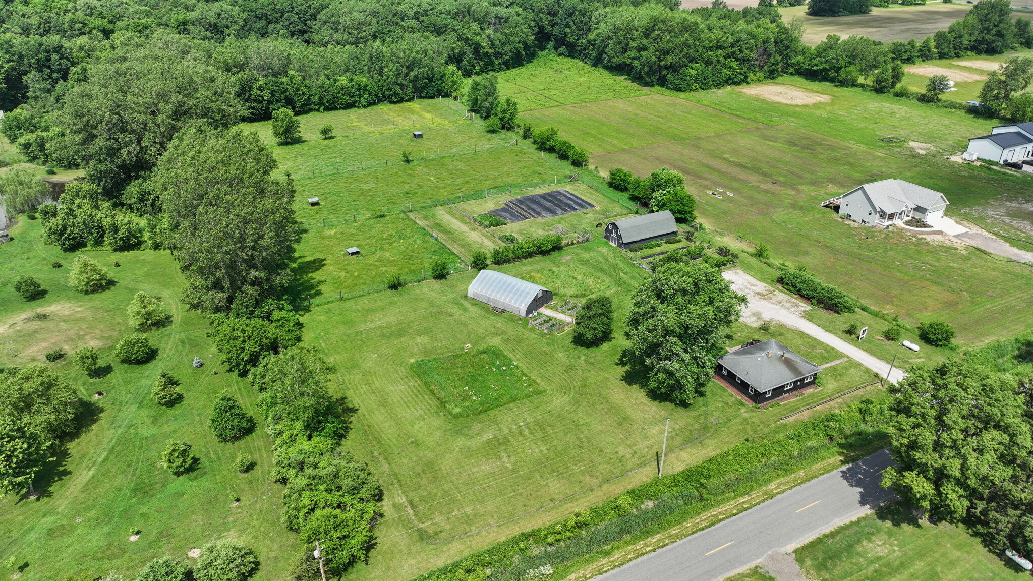 9962 Holden Road Baroda, MI 49101 - Photo 57 of 58 4-web-or-mls-DJI_0497