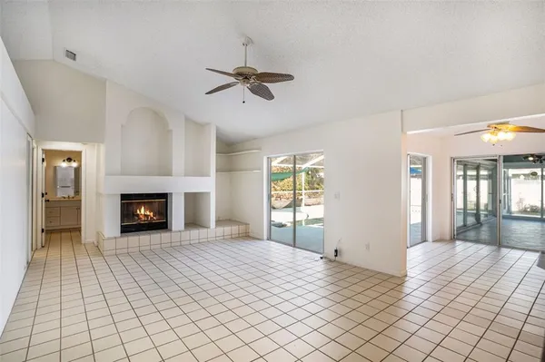 $3,495 | 914 Stratford Manor Drive, Brandon, FL 33510