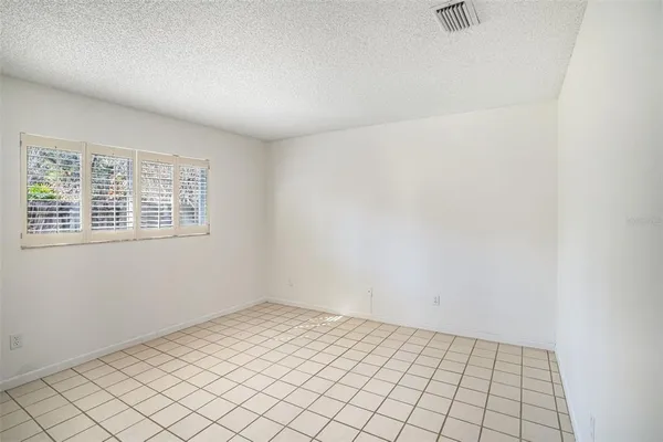 $3,495 | 914 Stratford Manor Drive, Brandon, FL 33510