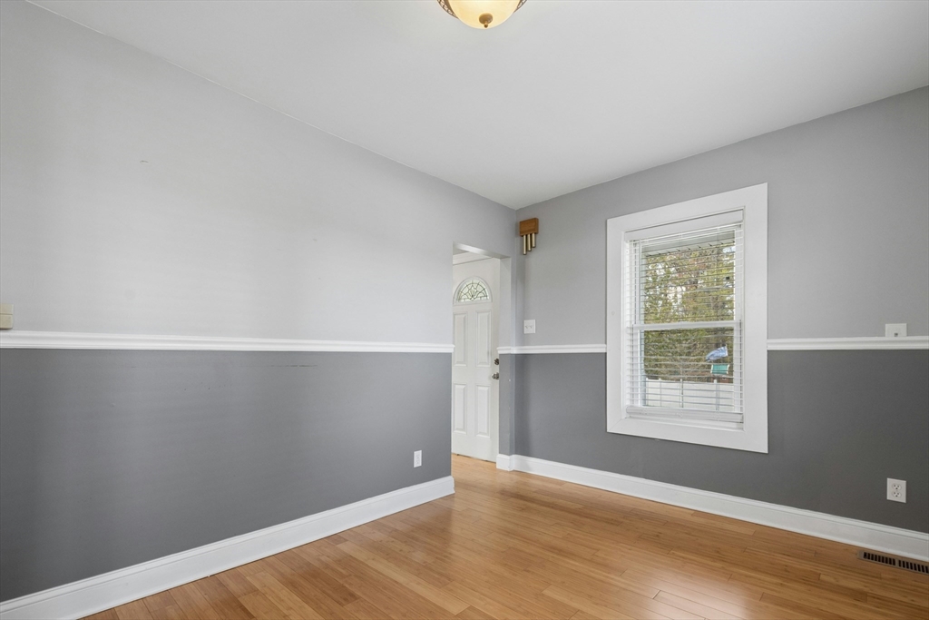 365 Clark Street Gardner, MA 01440 - Photo 12 of 40