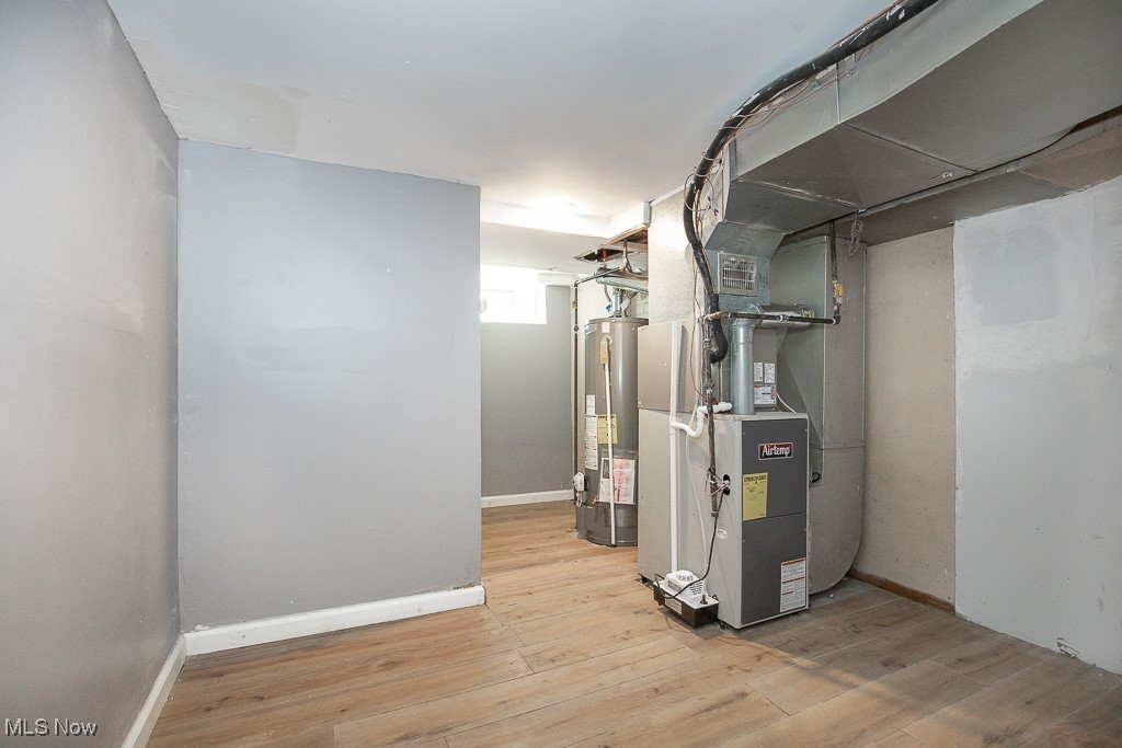 1547 Genesee Road South Euclid, OH 44121 - Photo 29 of 36 Utilities featuring gas water heater and heating unit