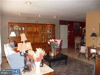24 Cobalt Ridge Drive East Levittown, PA 19057 - Photo 3 of 12 Living Room