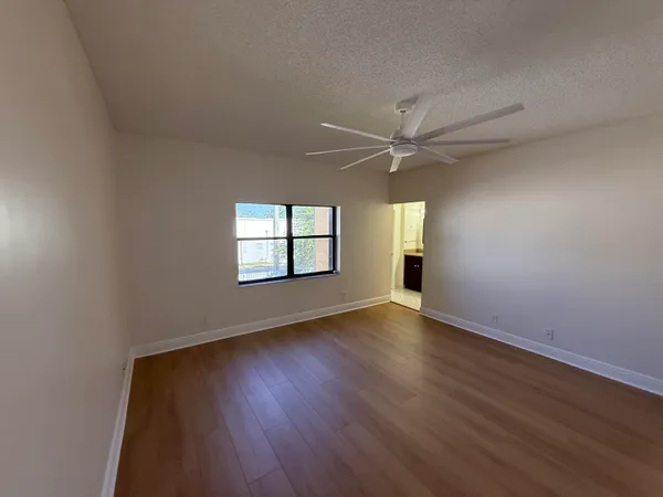 $2,800 | 4538 Northwest 90th Avenue, Sunrise, FL 33351