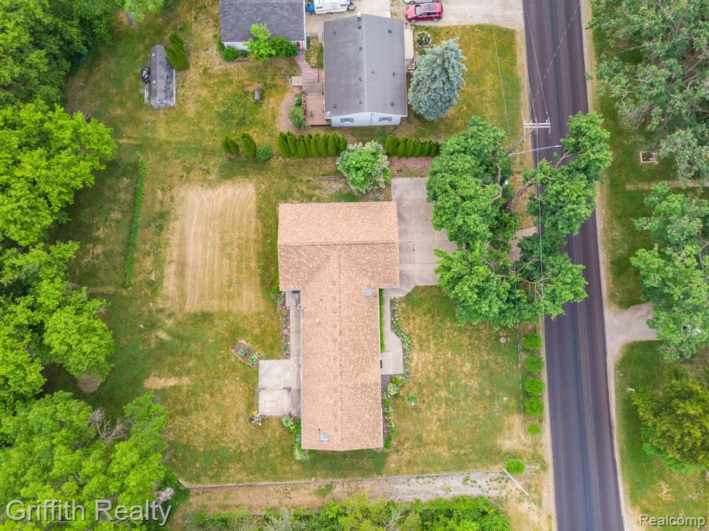 1250 West Cohoctah Road Howell, MI 48855 - Photo 33 of 35
