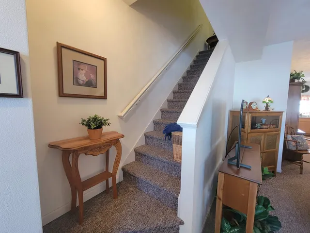 $199,900 | 827 Sutherland Avenue, Janesville, WI 53545