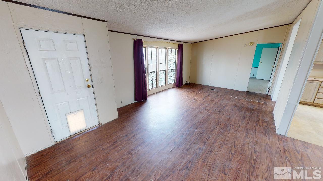 321 Carson Road Battle Mountain, NV 89820 - Photo 4 of 24 Photo 4