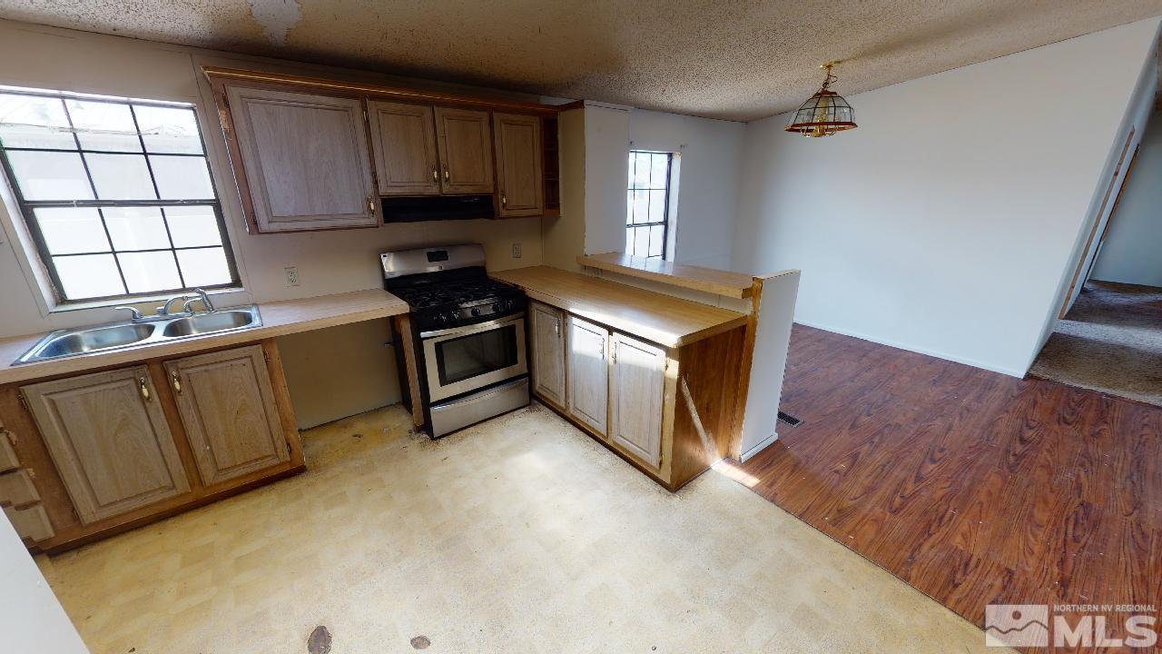 321 Carson Road Battle Mountain, NV 89820 - Photo 8 of 24 Photo 8
