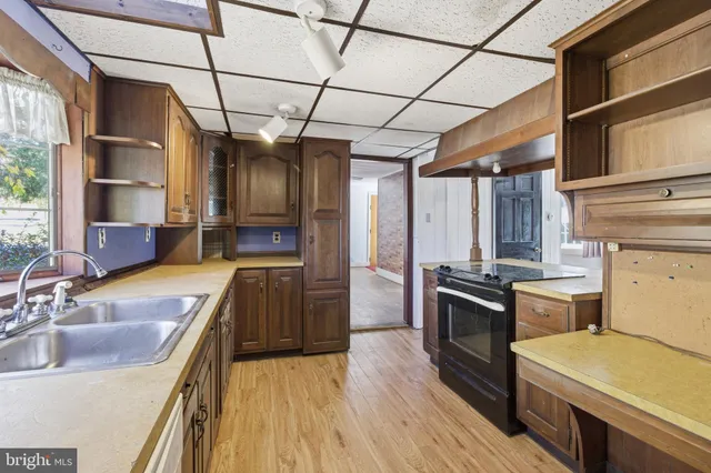 $94,900 | 299 State Street, Sandy Ridge, PA 16677