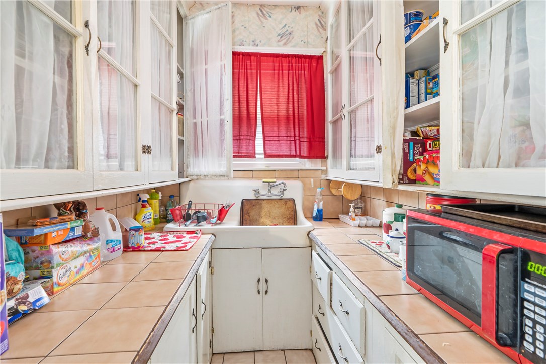 123 2nd Avenue Woonsocket, RI 02895 - Photo 4 of 29 Gallery Image 4