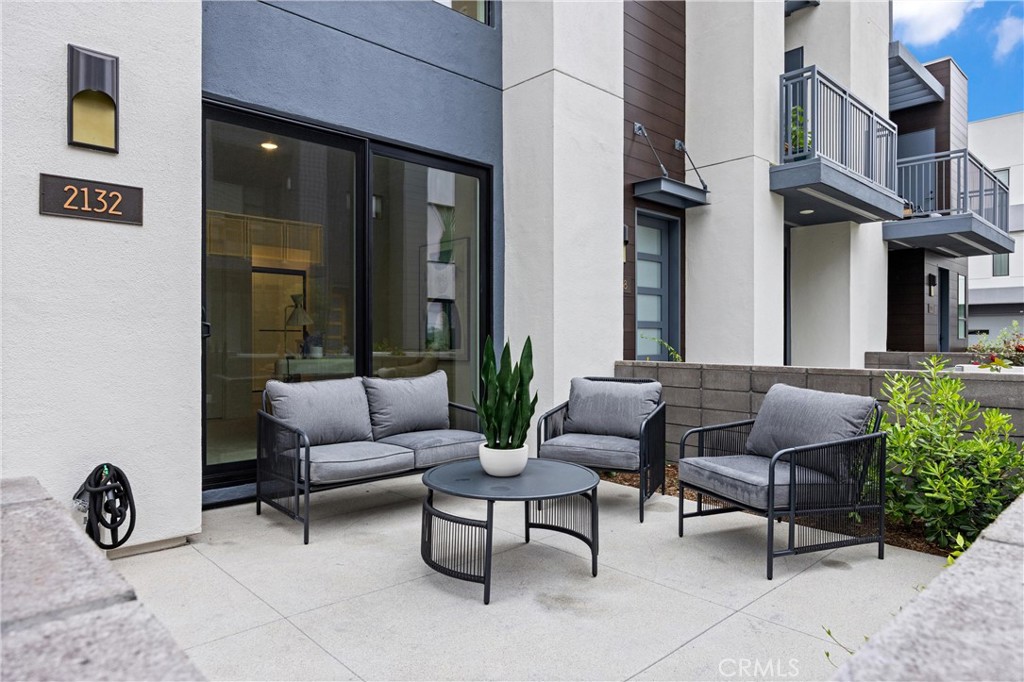 2132 Skylar Place Tustin, CA 92782 - Photo 5 of 34 Private patio