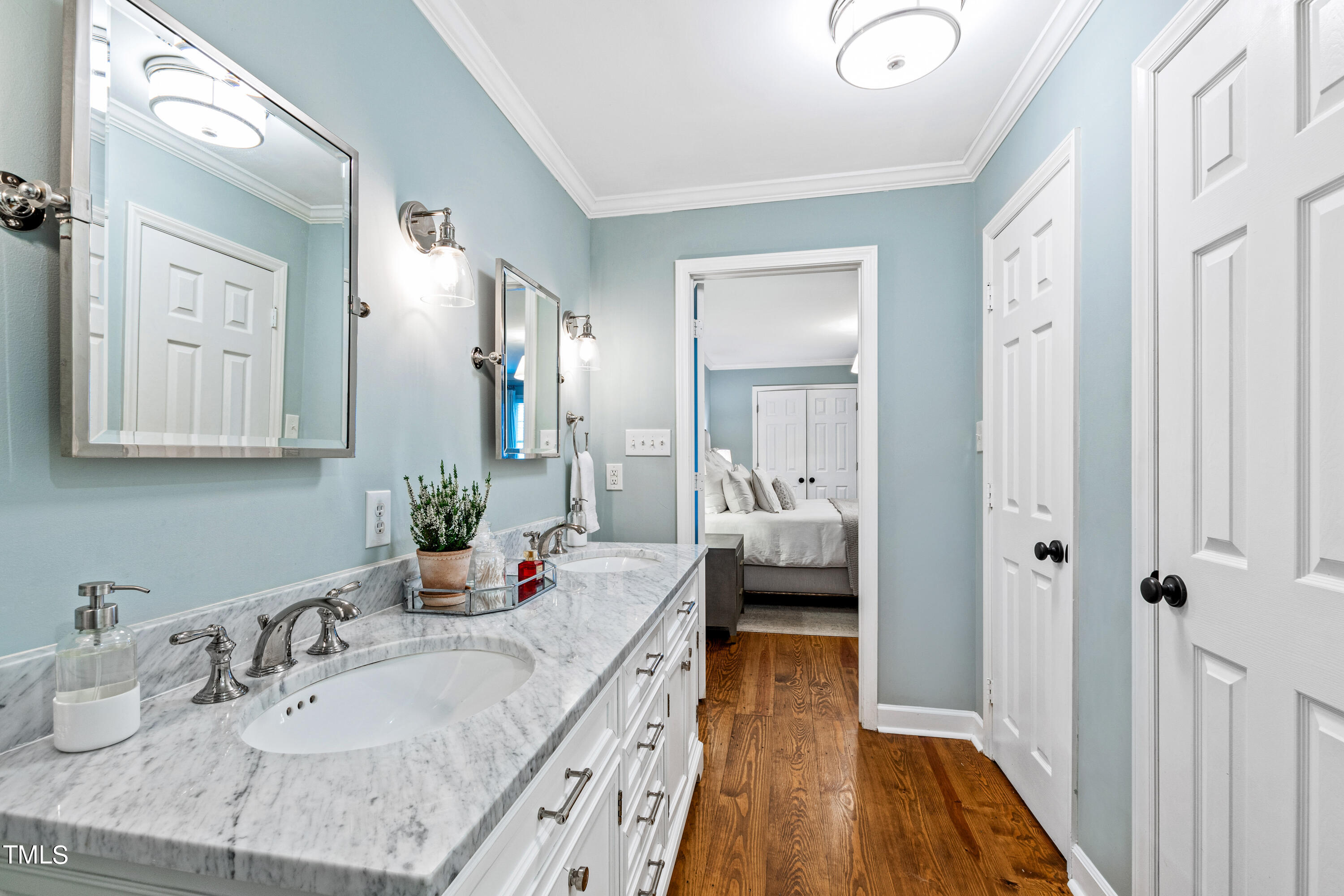 1816 Ridley Street Raleigh, NC 27608 - Photo 25 of 40 Bathroom01A