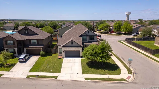 $393,500 | 417 Saddle Glen, Cibolo, TX 78108