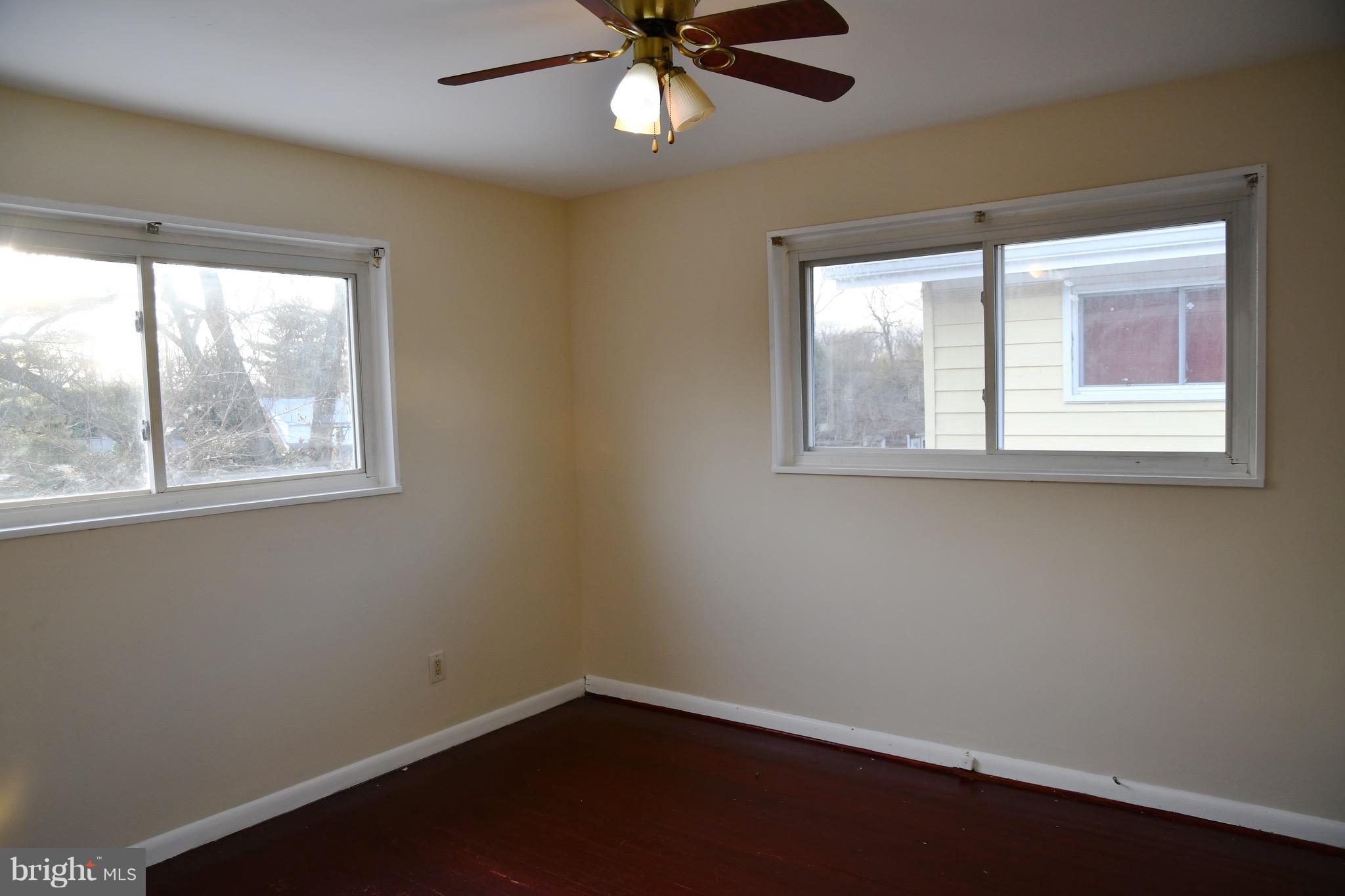 1503 Dilston Road Silver Spring, MD 20903 - Photo 11 of 28 Bedroom (Master)