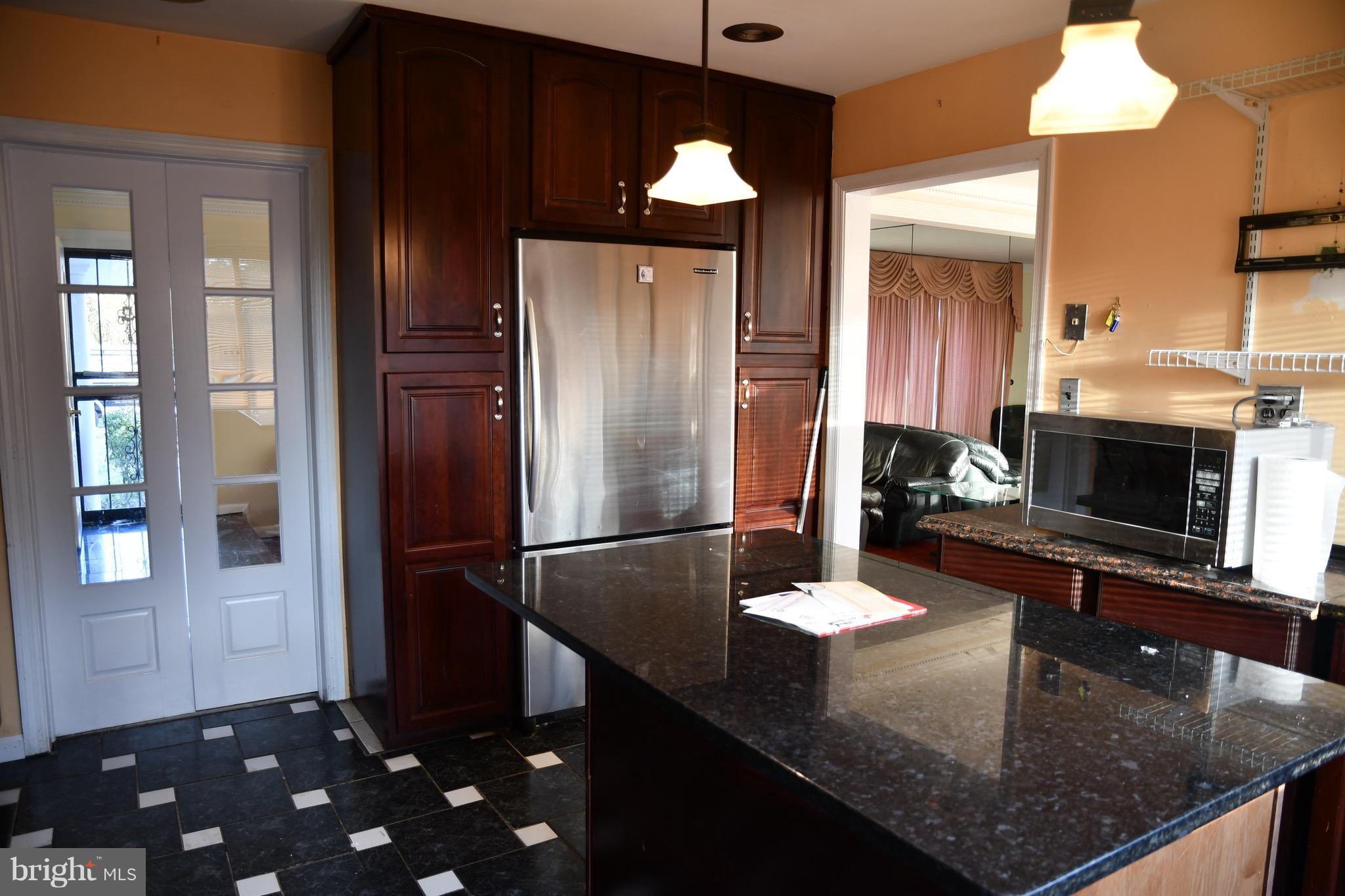1503 Dilston Road Silver Spring, MD 20903 - Photo 5 of 28 Kitchen