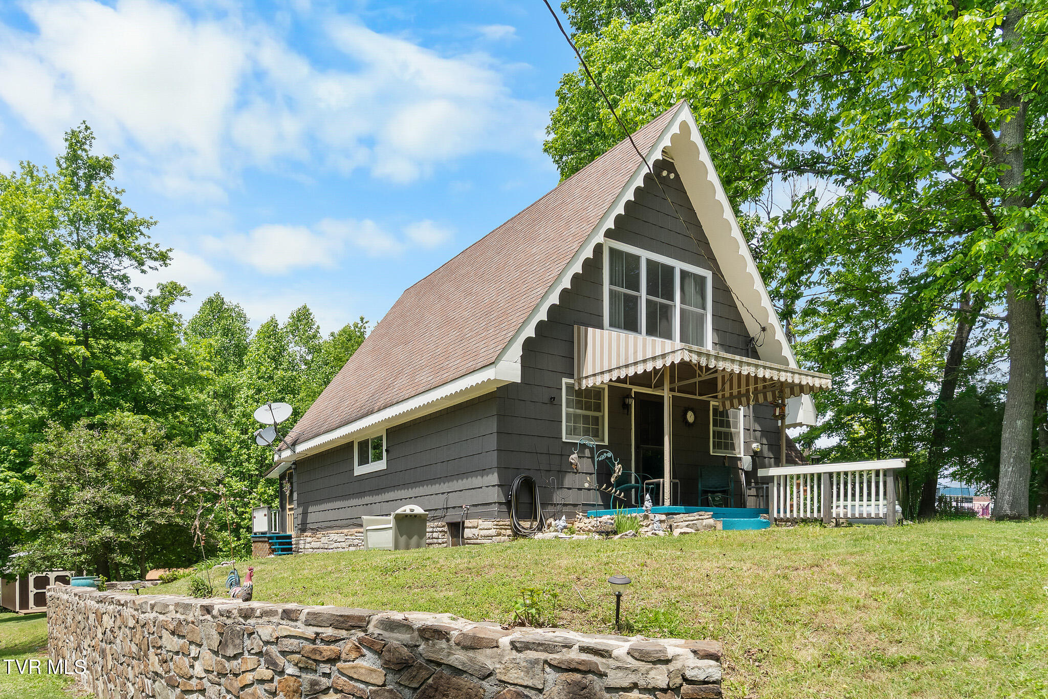 929 Noah Snyder Road Mountain City, TN 37683 - Photo 44 of 46 DSC08083