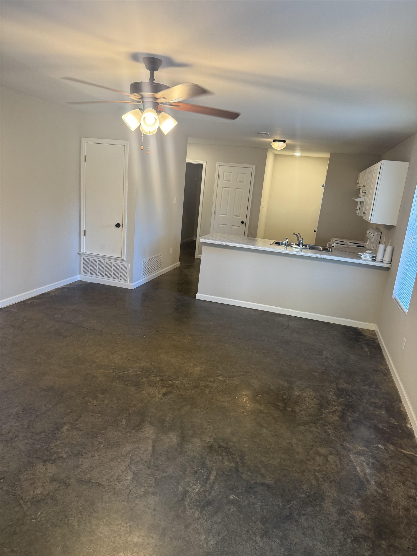 4589 Range Line Road Memphis, TN 38127 - Photo 5 of 25