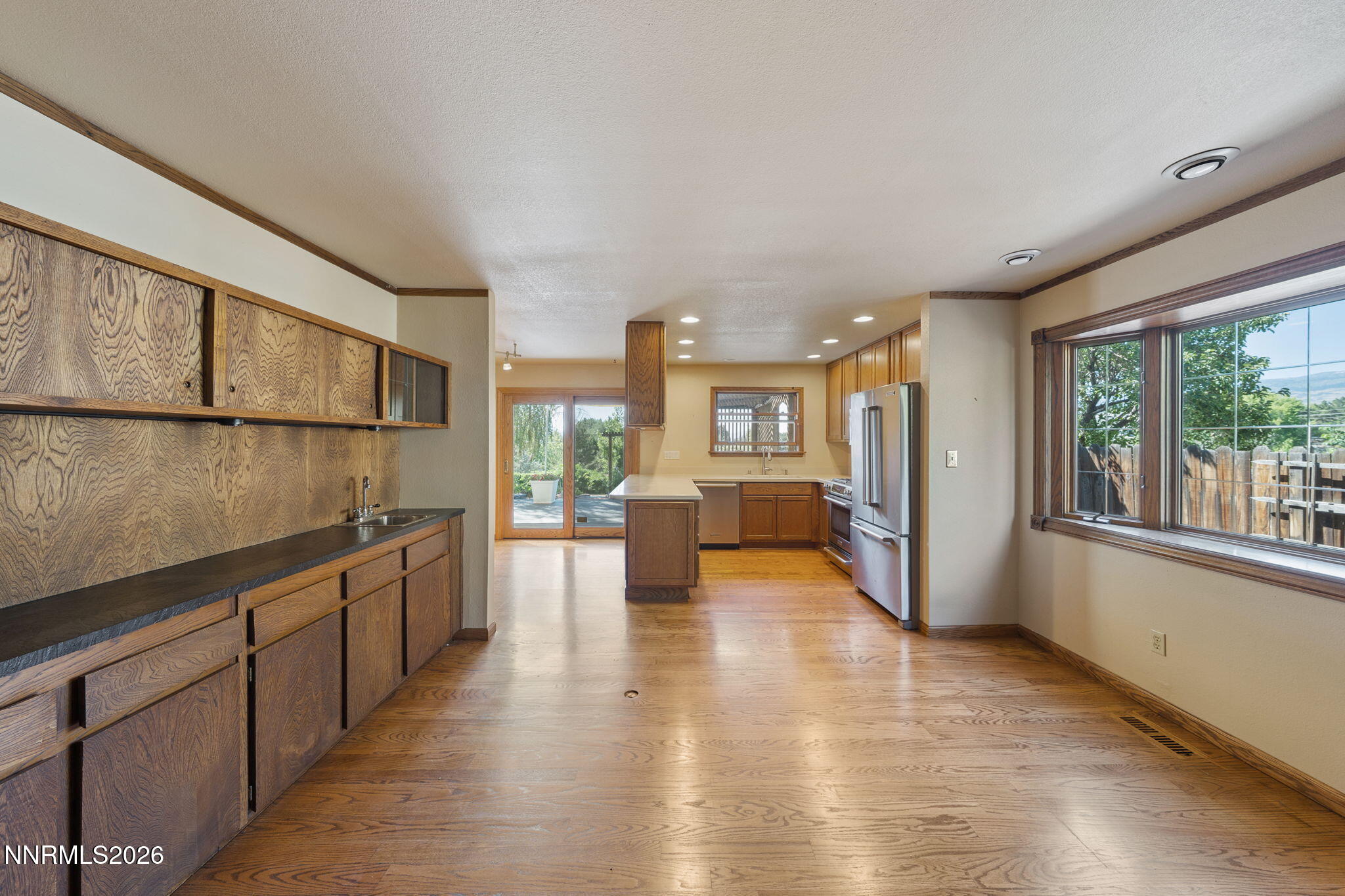 2230 King Edward Drive Reno, NV 89503 - Photo 10 of 51 12-web-or-mls-A7V05024