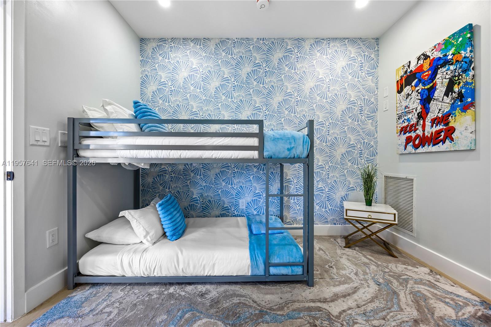 2532 Southeast 13th Street Pompano Beach, FL 33062 - Photo 39 of 69 a living room with furniture