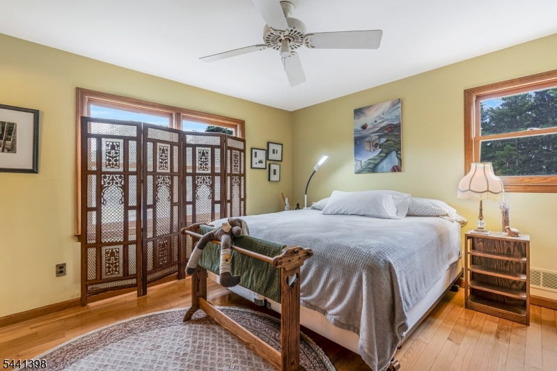 19 Renfro Road Somerset, NJ 08873 - Photo 23 of 45