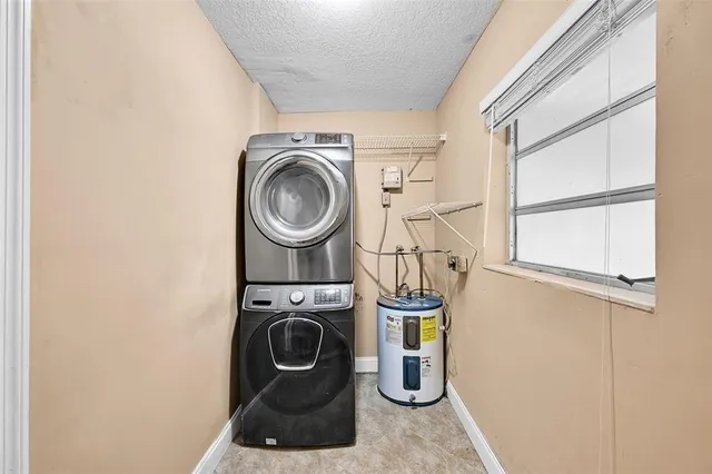 $399,900 | 1390 Northeast 39th Street, Pompano Beach, FL 33064