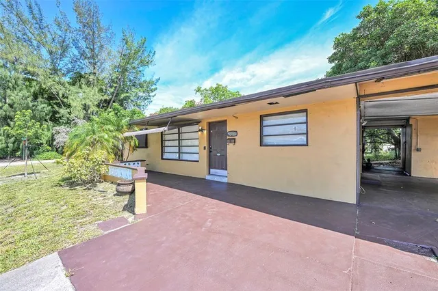 $399,900 | 1390 Northeast 39th Street, Pompano Beach, FL 33064