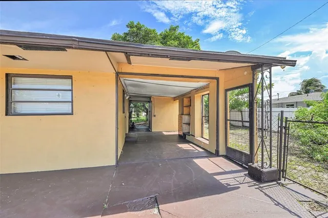 $399,900 | 1390 Northeast 39th Street, Pompano Beach, FL 33064