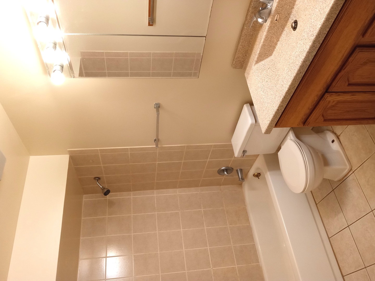 107 East Dundee Road, Unit 1S Wheeling, IL 60090 - Photo 4 of 9
