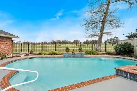 $385,000 | 4450 Lennox Boulevard, New Orleans, LA 70131