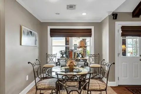 $385,000 | 4450 Lennox Boulevard, New Orleans, LA 70131