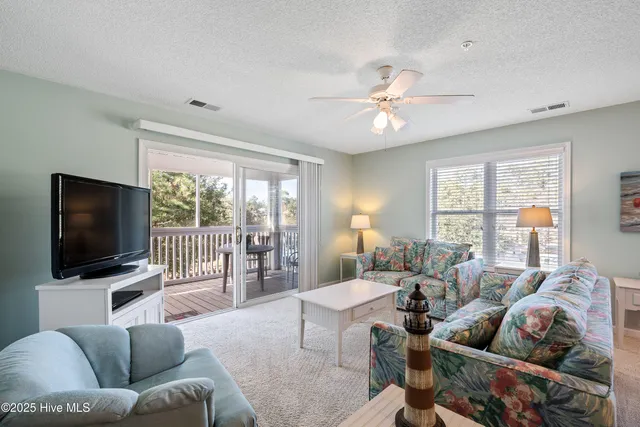$299,900 | 3350 Club Villas Drive, Unit 1706, Southport, NC 28461