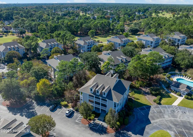 $299,900 | 3350 Club Villas Drive, Unit 1706, Southport, NC 28461