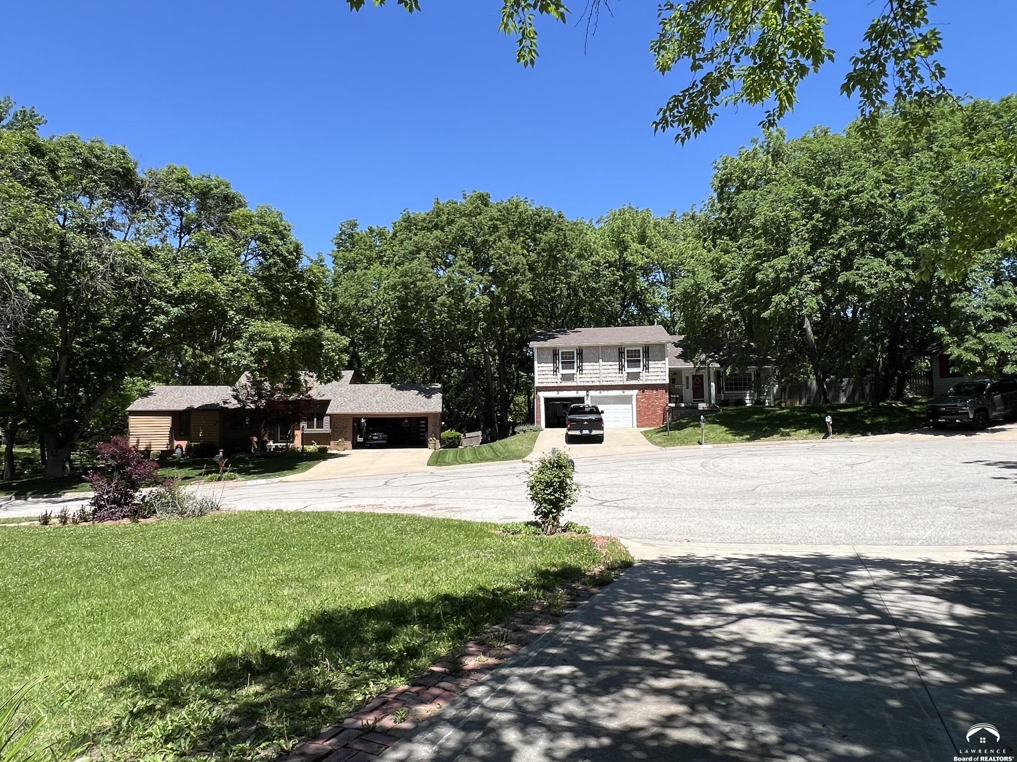 3607 Boulder Court Lawrence, KS 66049 - Photo 22 of 72