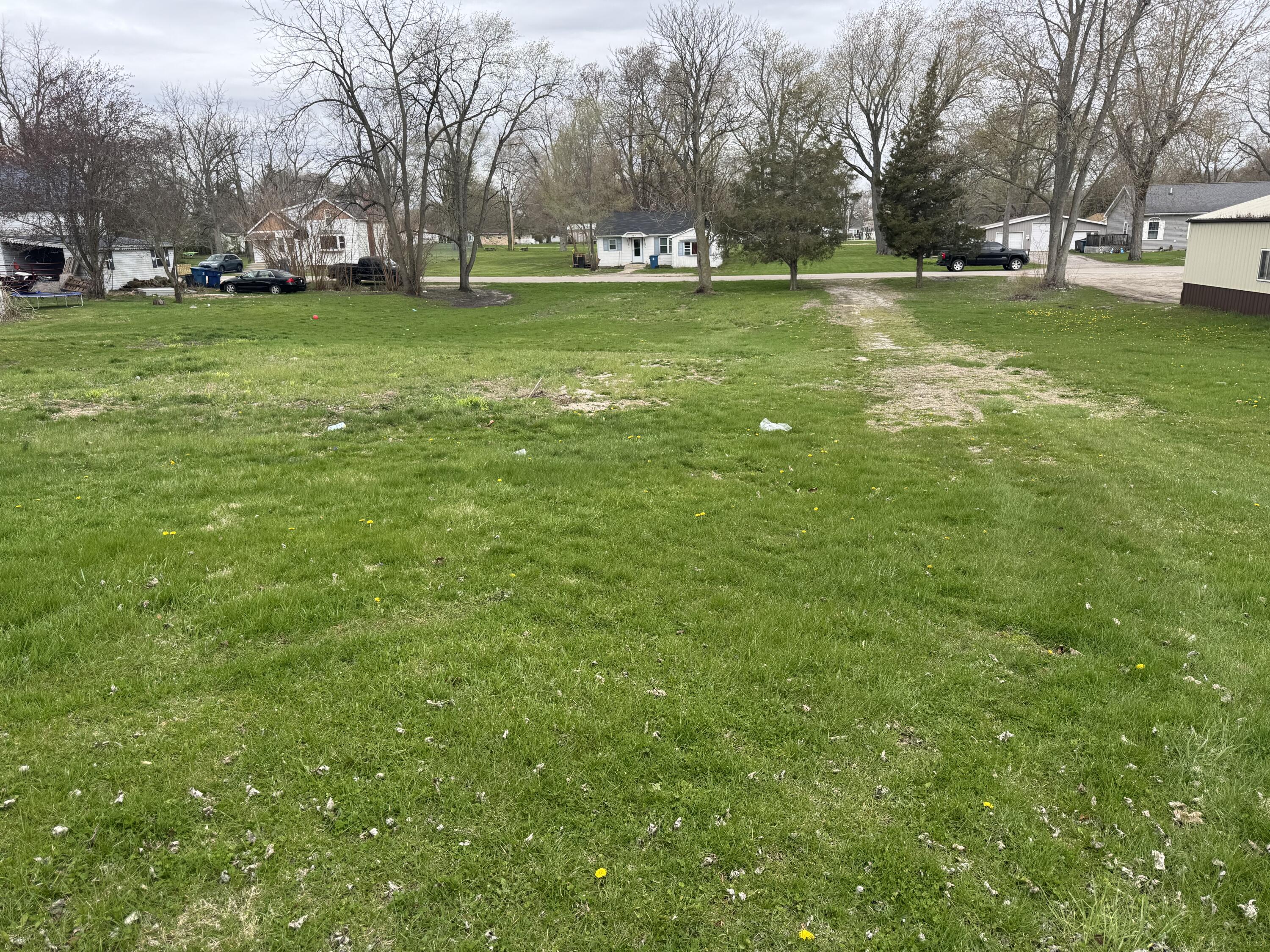 413 North Lincoln Street Morocco, IN 47963 - Photo 2 of 7 3000x2250