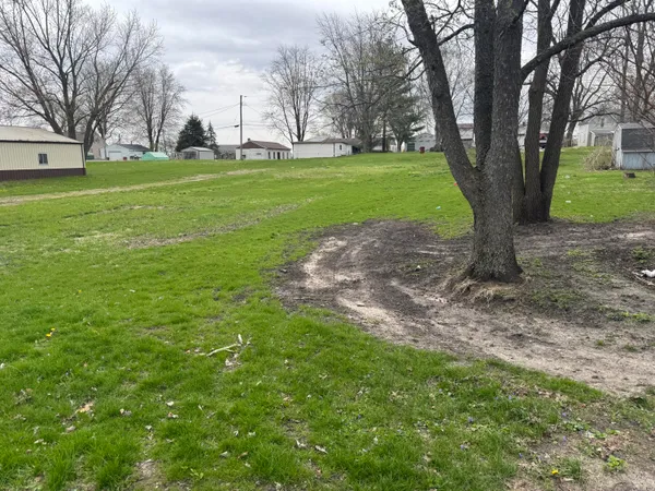 $25,750 | 413 North Lincoln Street, Morocco, IN 47963