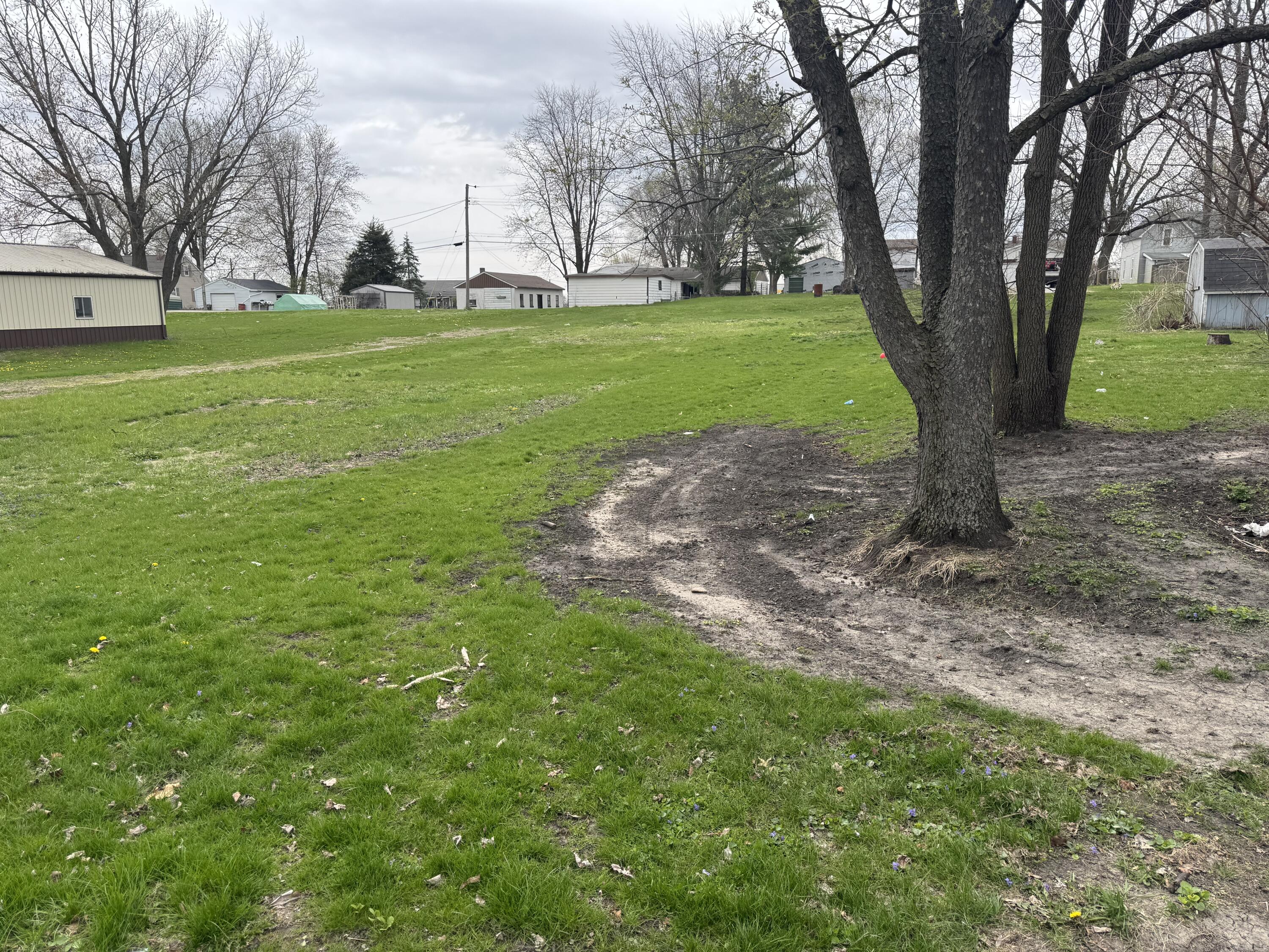 413 North Lincoln Street Morocco, IN 47963 - Photo 4 of 7 3000x2250