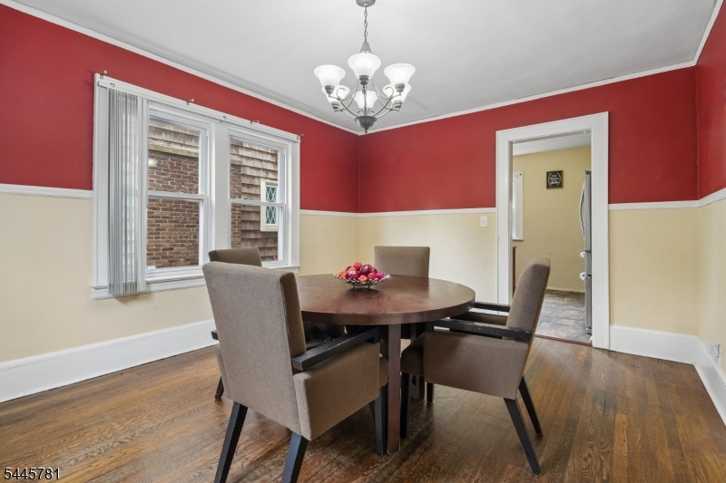 585 Ridge Street Newark, NJ 07104 - Photo 8 of 34