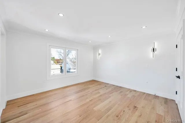 $1,589,999 | 41 Coachman Lane, Levittown, NY 11756