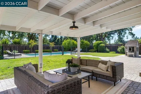 $1,998,000 | 102 Belgian Drive, Danville, CA 94526