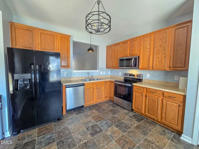 $1,650 | 2806 Gross Avenue, Wake Forest, NC 27587