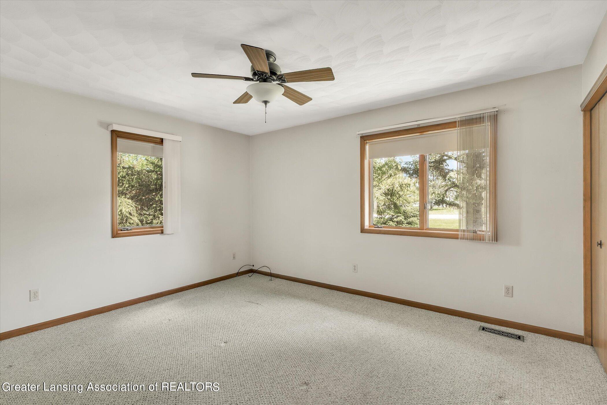 15200 Airport Road Lansing, MI 48906 - Photo 23 of 52 24-15200-Airport-WindowStill-Real-Estate