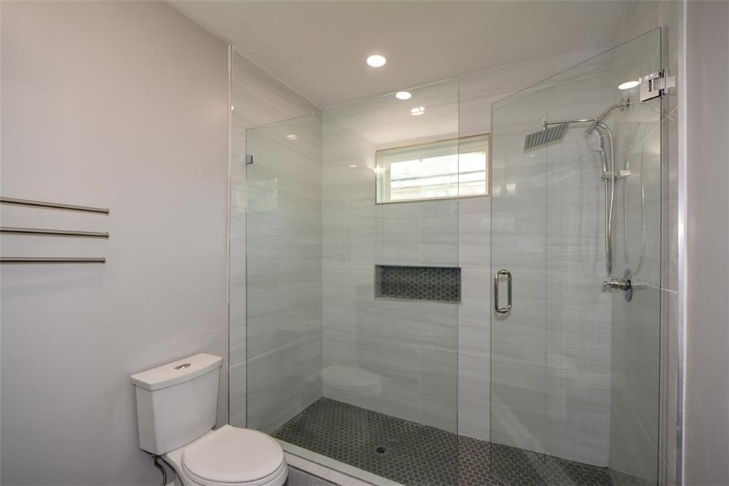 2203 Wingate Street Southwest Atlanta, GA 30310 - Photo 14 of 39