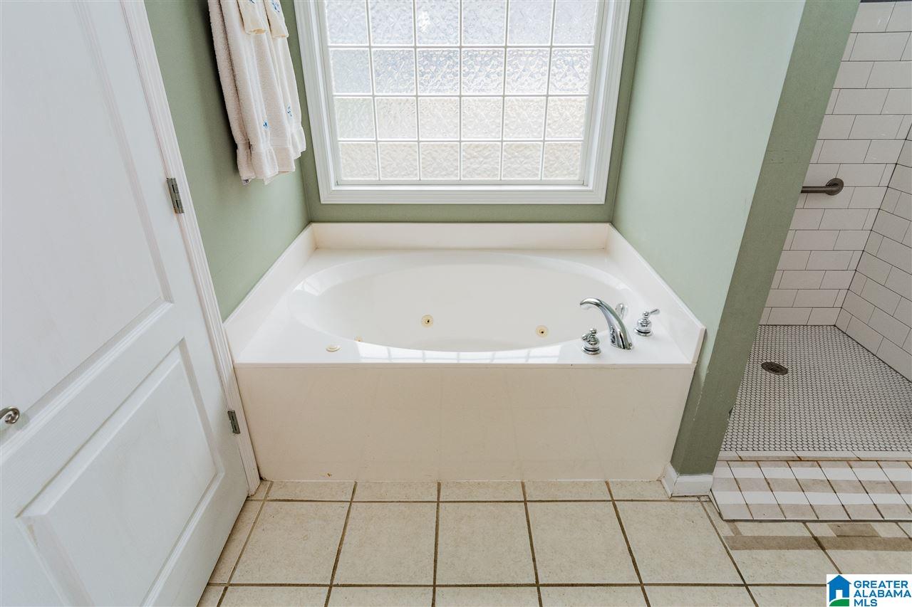 6408 Ridge View Circle Bessemer, AL 35022 - Photo 24 of 36