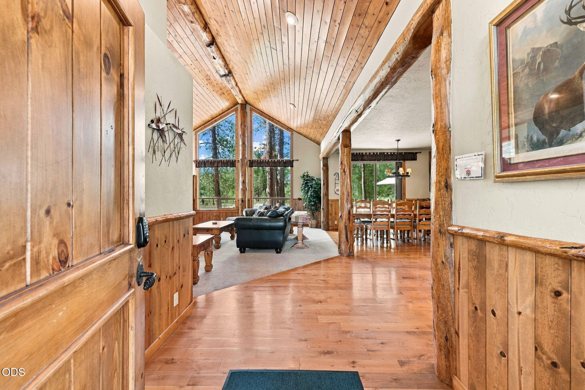 18211 Oregon Loop, Unit 1 Sunriver, OR 97707 - Photo 6 of 72 Gallery Image 6