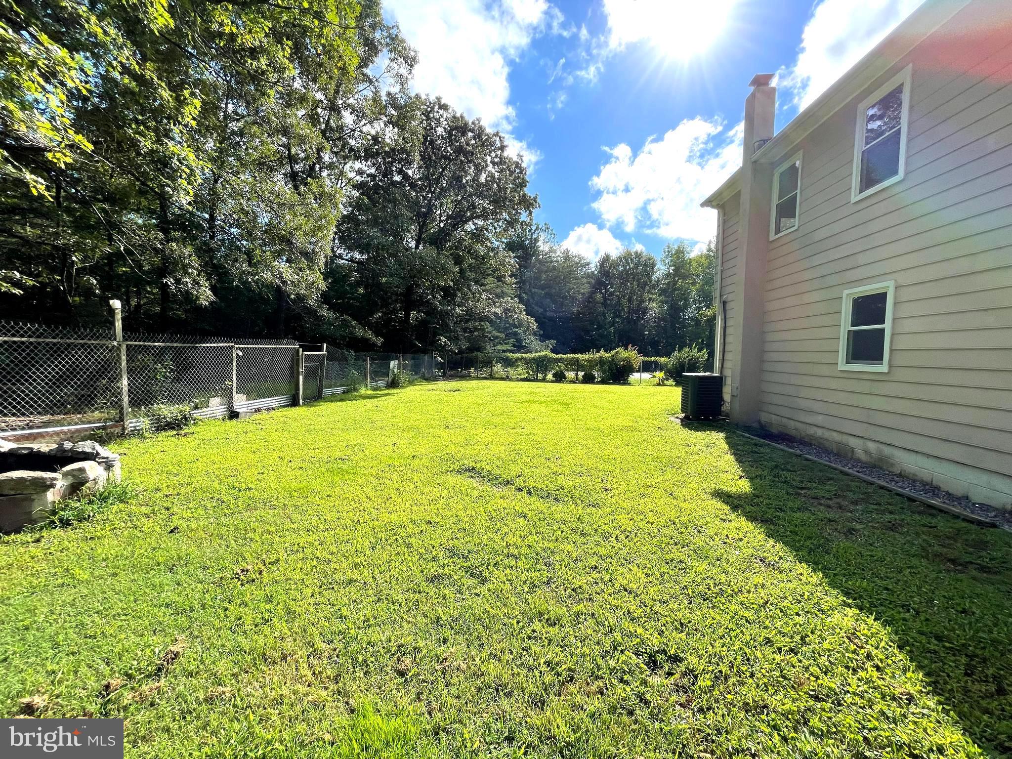 2610 Meadow Lane Ruther Glen, VA 22546 - Photo 12 of 17