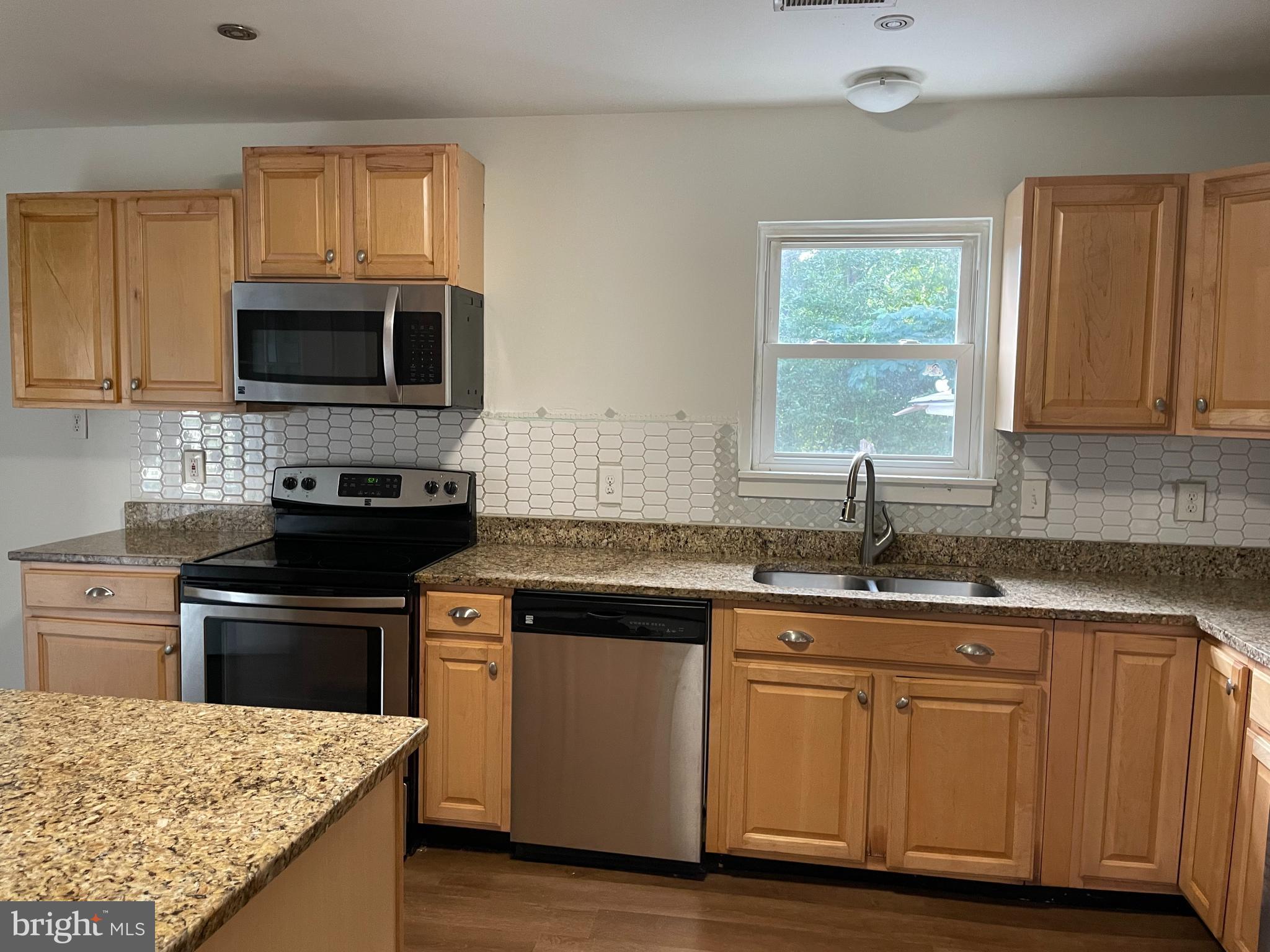 2610 Meadow Lane Ruther Glen, VA 22546 - Photo 4 of 17