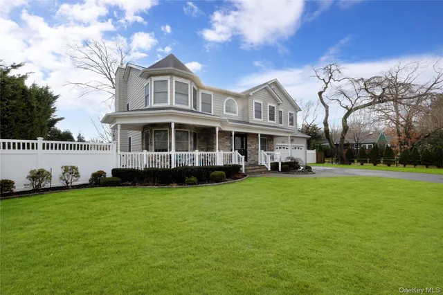 $1,250,000 | 107 James Street, Massapequa, NY 11758