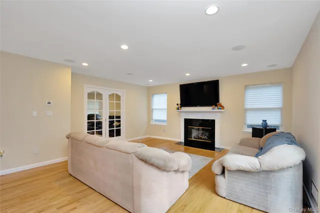 $1,250,000 | 107 James Street, Massapequa, NY 11758