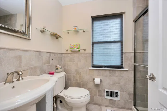 $1,250,000 | 107 James Street, Massapequa, NY 11758