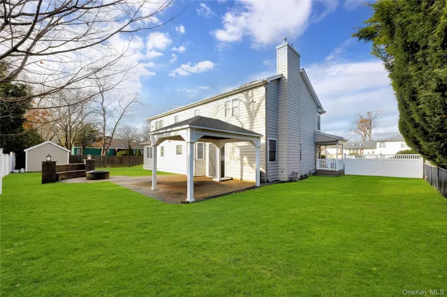 $1,250,000 | 107 James Street, Massapequa, NY 11758