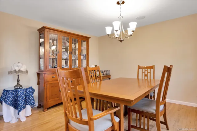 $1,250,000 | 107 James Street, Massapequa, NY 11758